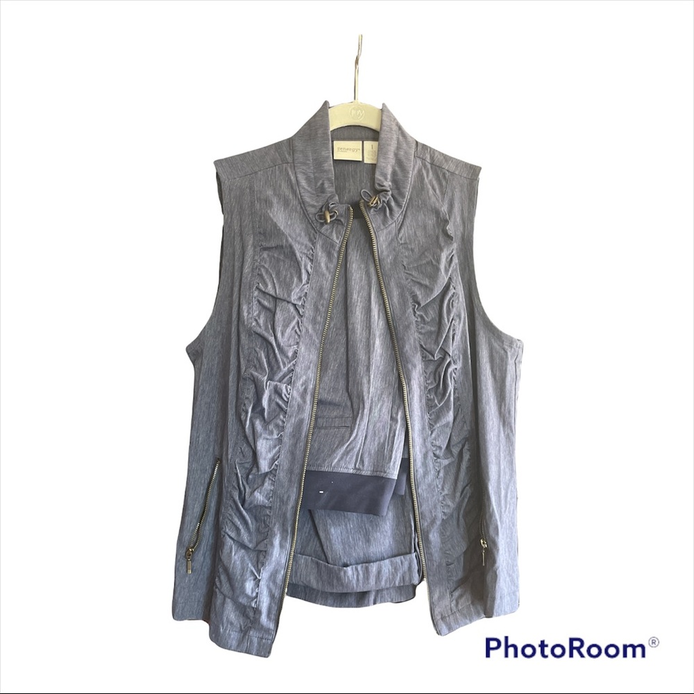 Chicos‘s energy outfit pants and zip up vest blue Jean color